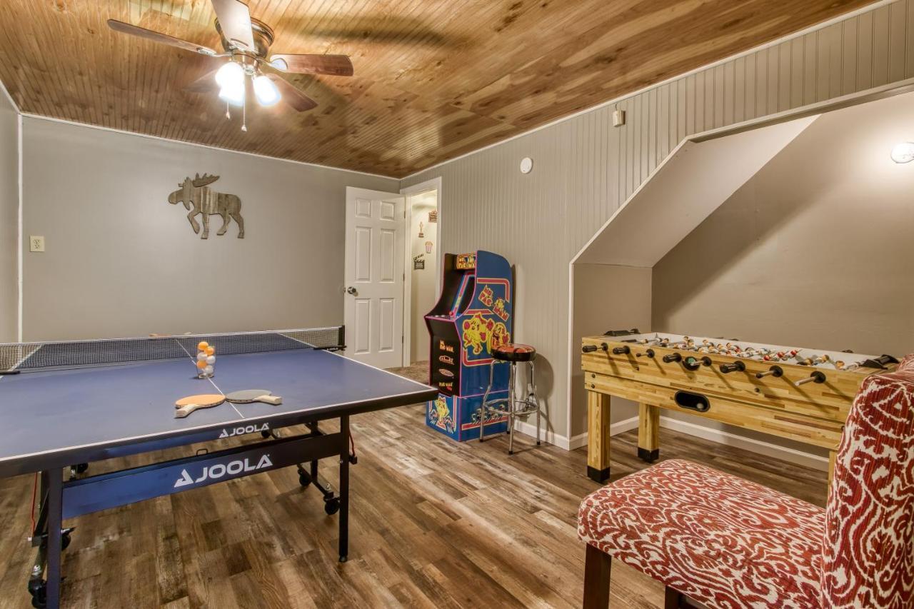 Fun & Games By Honeybearcabins 2Br/1Ba Sleeps 7 Sevierville Ngoại thất bức ảnh